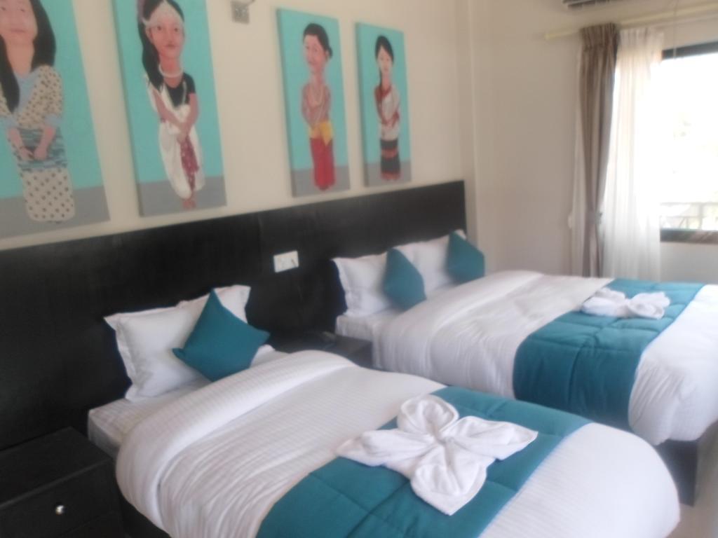 Hotel Swapna Bagh- Your Place Pokhara Phòng bức ảnh