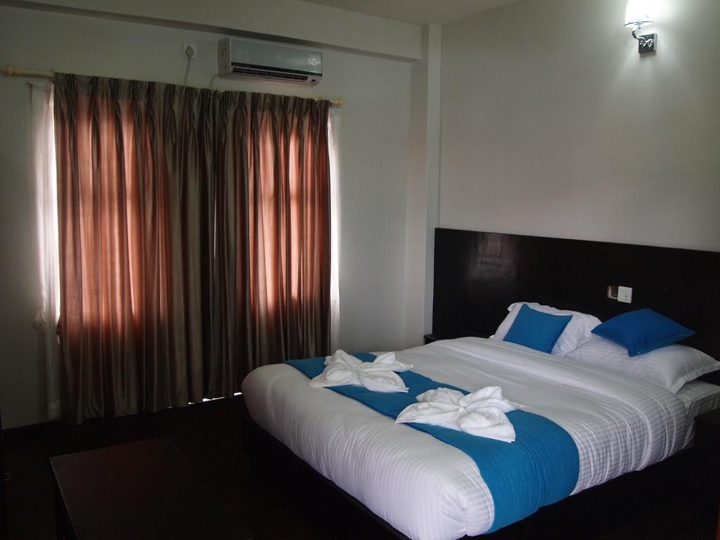 Hotel Swapna Bagh- Your Place Pokhara Ngoại thất bức ảnh
