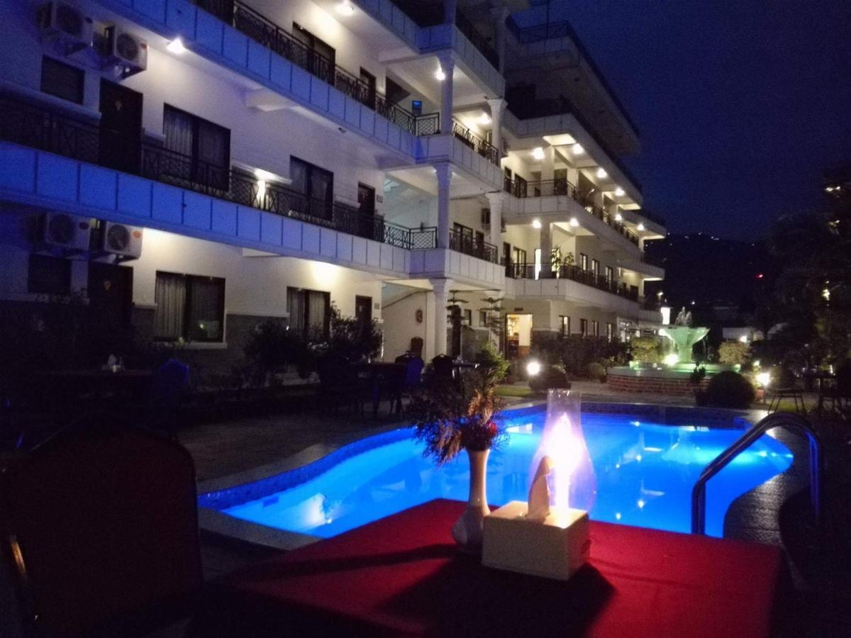 Hotel Swapna Bagh- Your Place Pokhara Ngoại thất bức ảnh